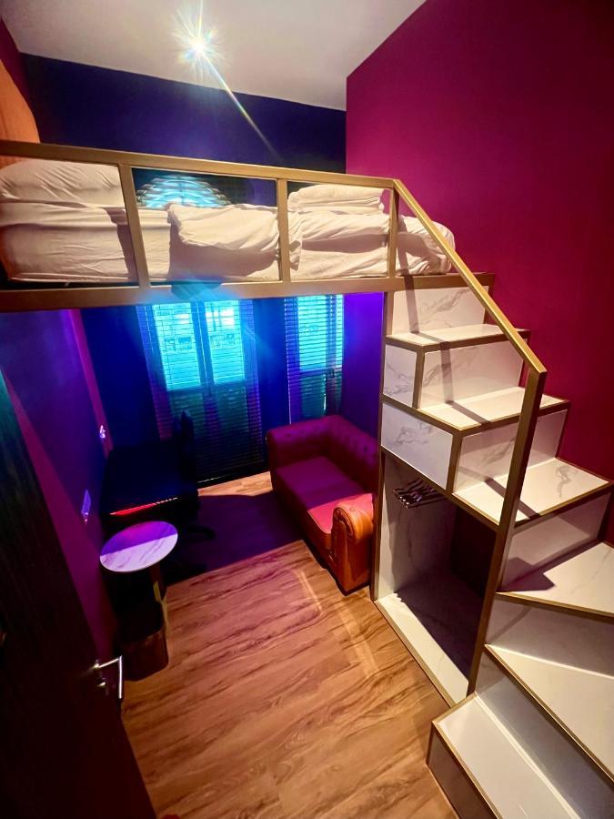 Arena Esports @ Orchard Hotel Szingapúr Kültér fotó